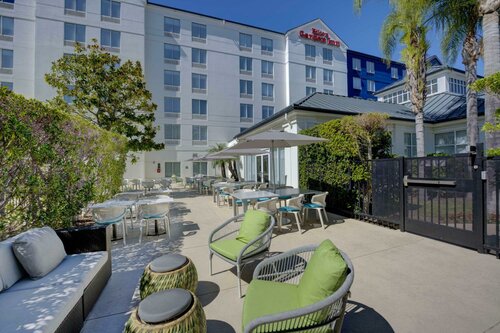 Гостиница Hilton Garden Inn Anaheim/Garden Grove в Гарден Грове