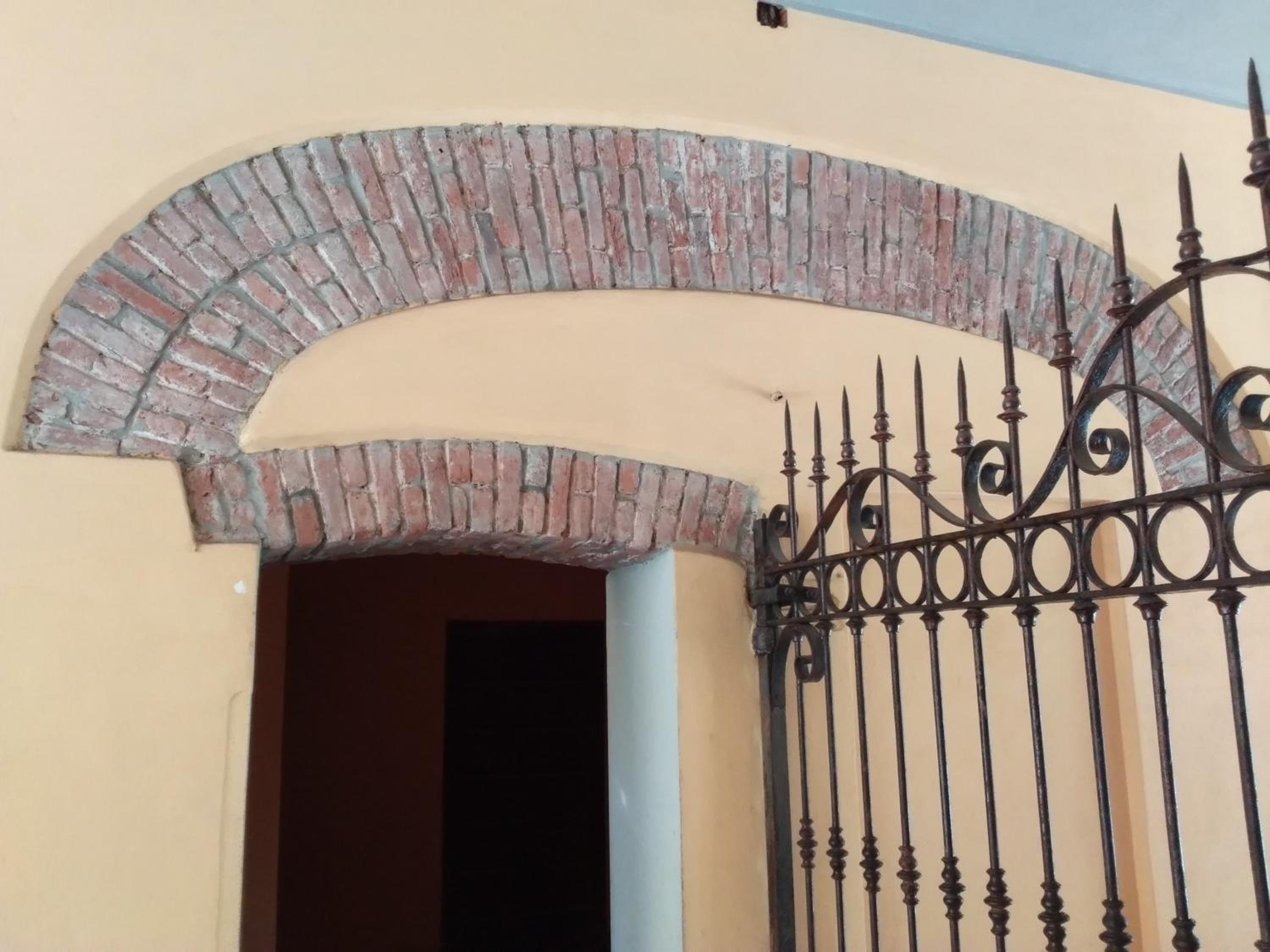 Фото Kibilù - Viale Bligny Yellow