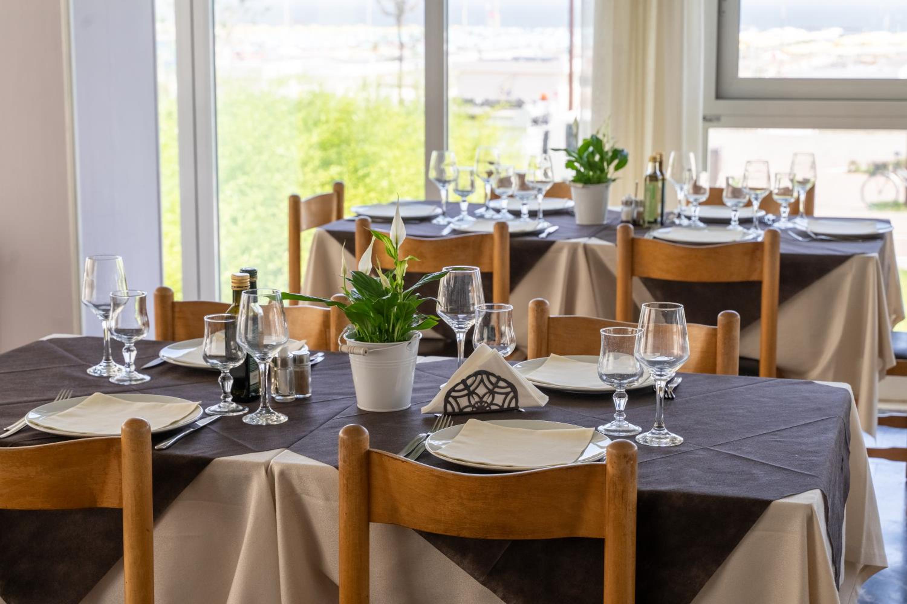 Фото Hotel Caesar