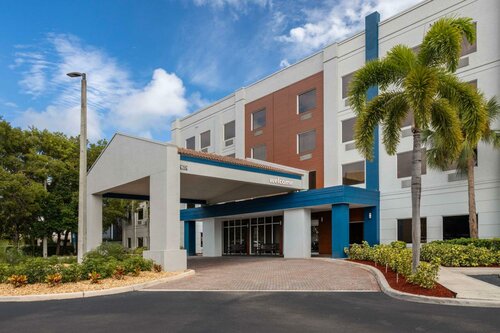 Гостиница Hampton Inn by Hilton West Palm Beach Central Airport в Уэст-Палм-Бич