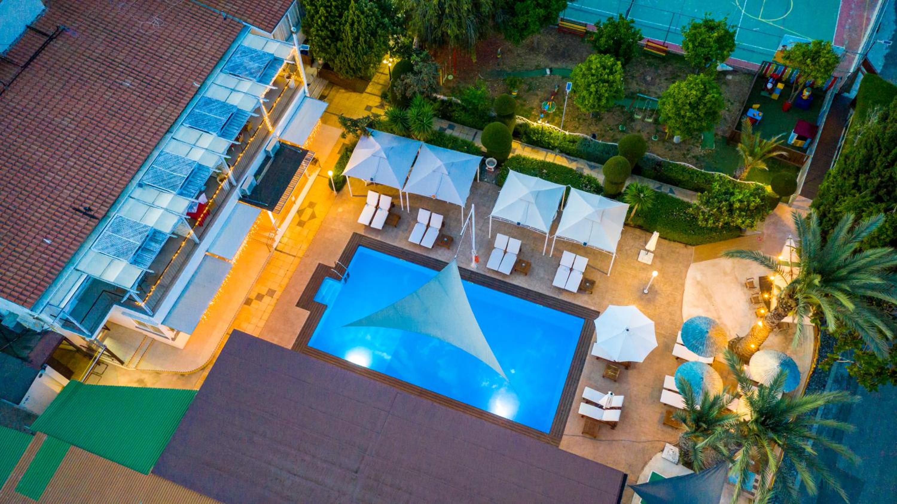 Фото Fitos Inn Guest House