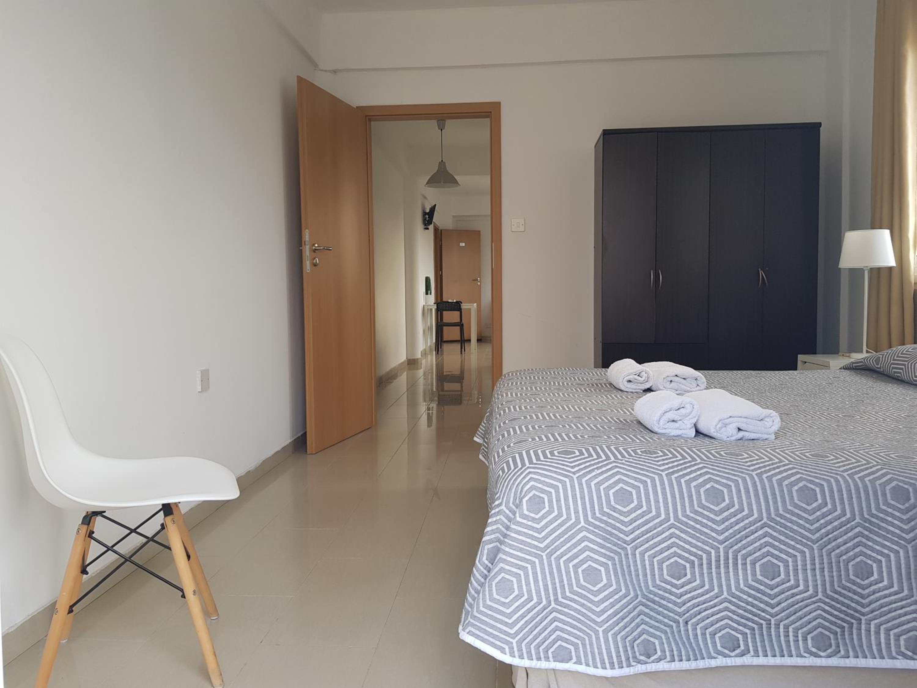 Фото Valentinos Apartments