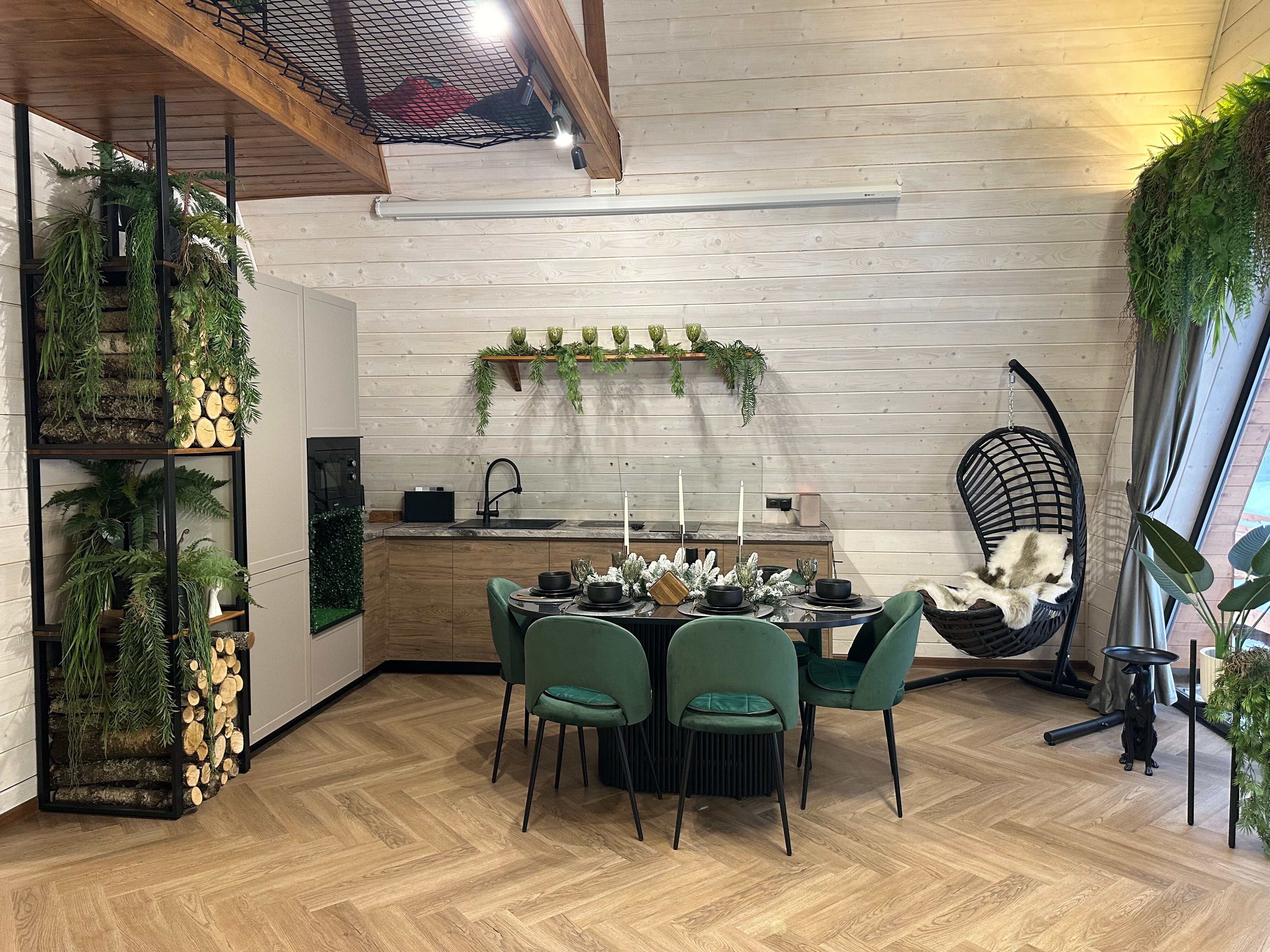 Фото Хвоя Secret Place