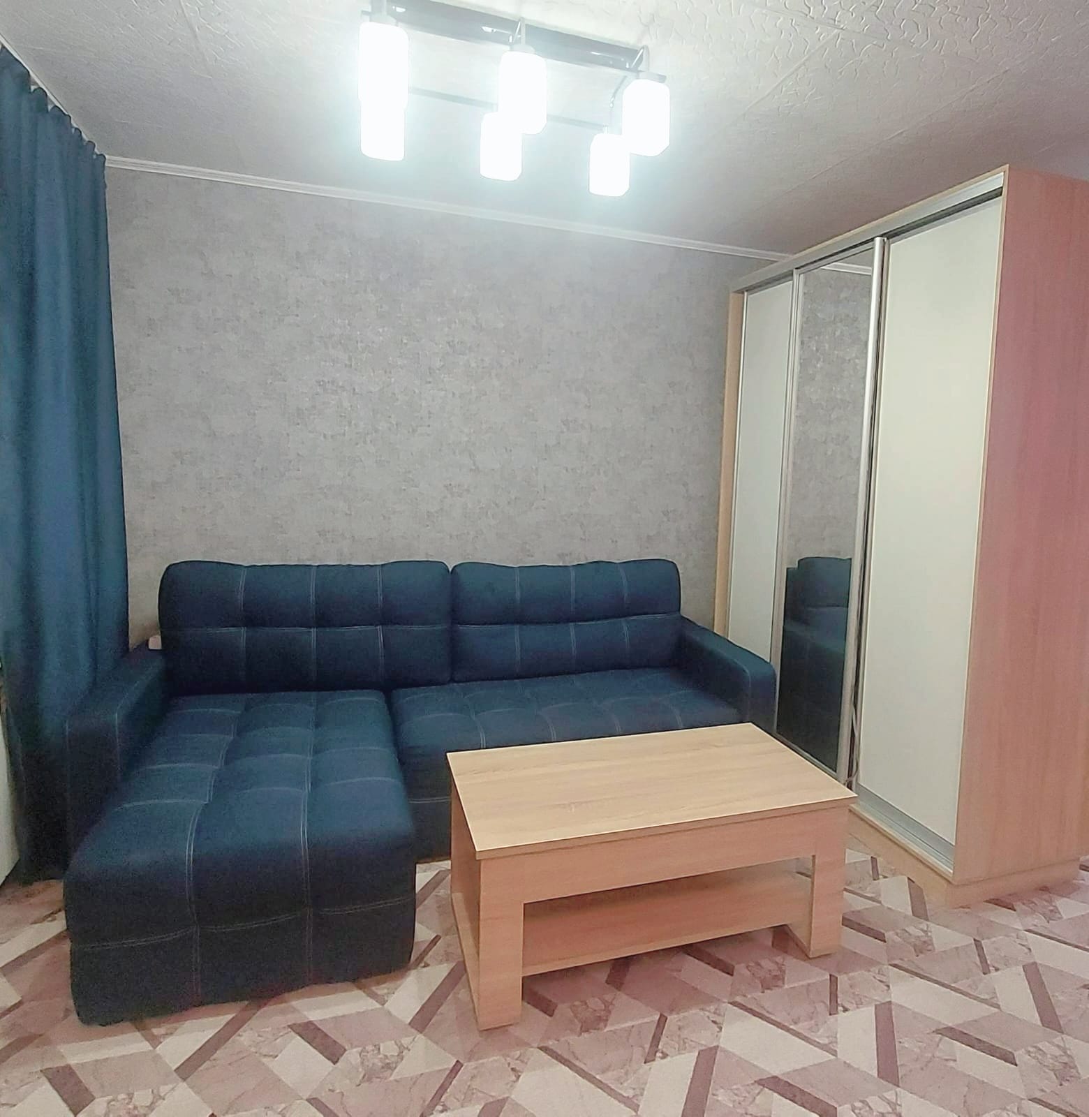 Фото Апартаменты на Котульского 19