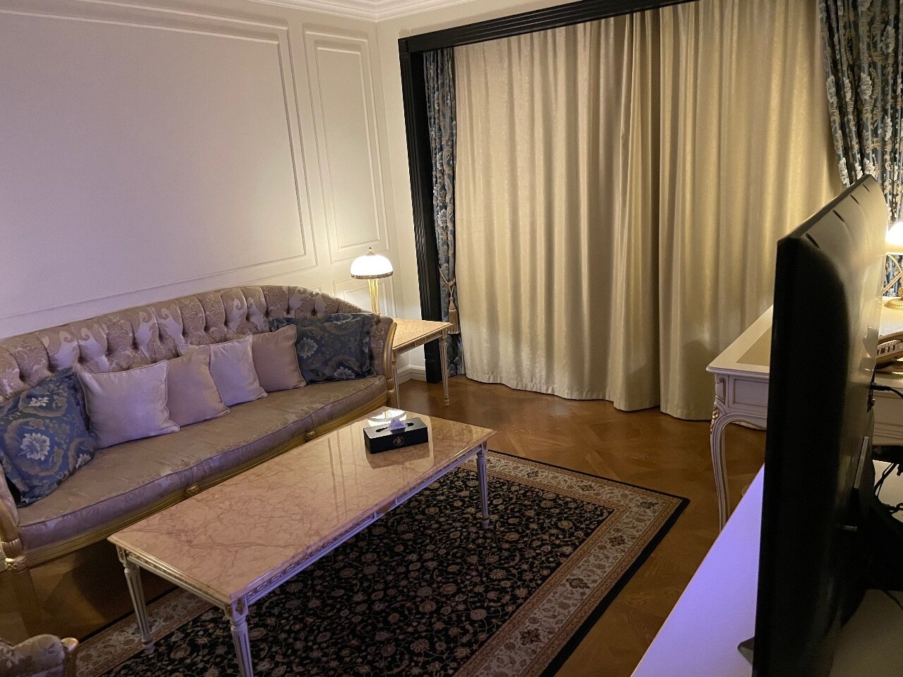 Фото Golden Palace Hotel Yerevan