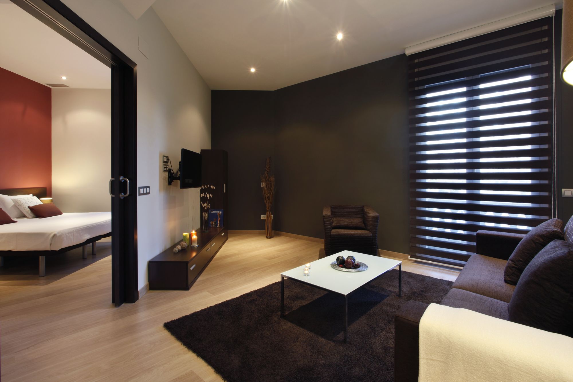 Фото Fisa Rentals Gran VIA Apartments