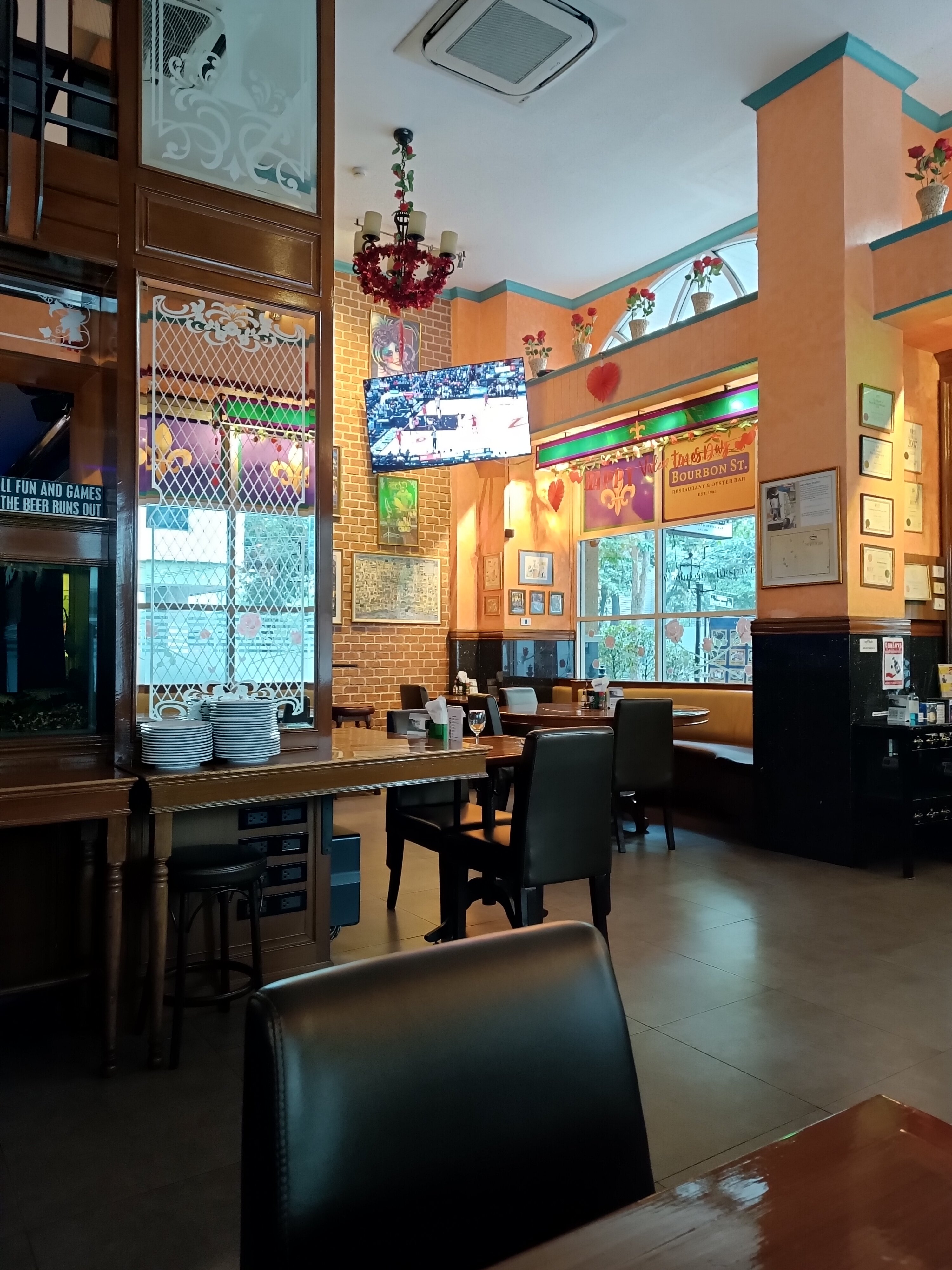 Фото Bourbon St Boutique Hotel