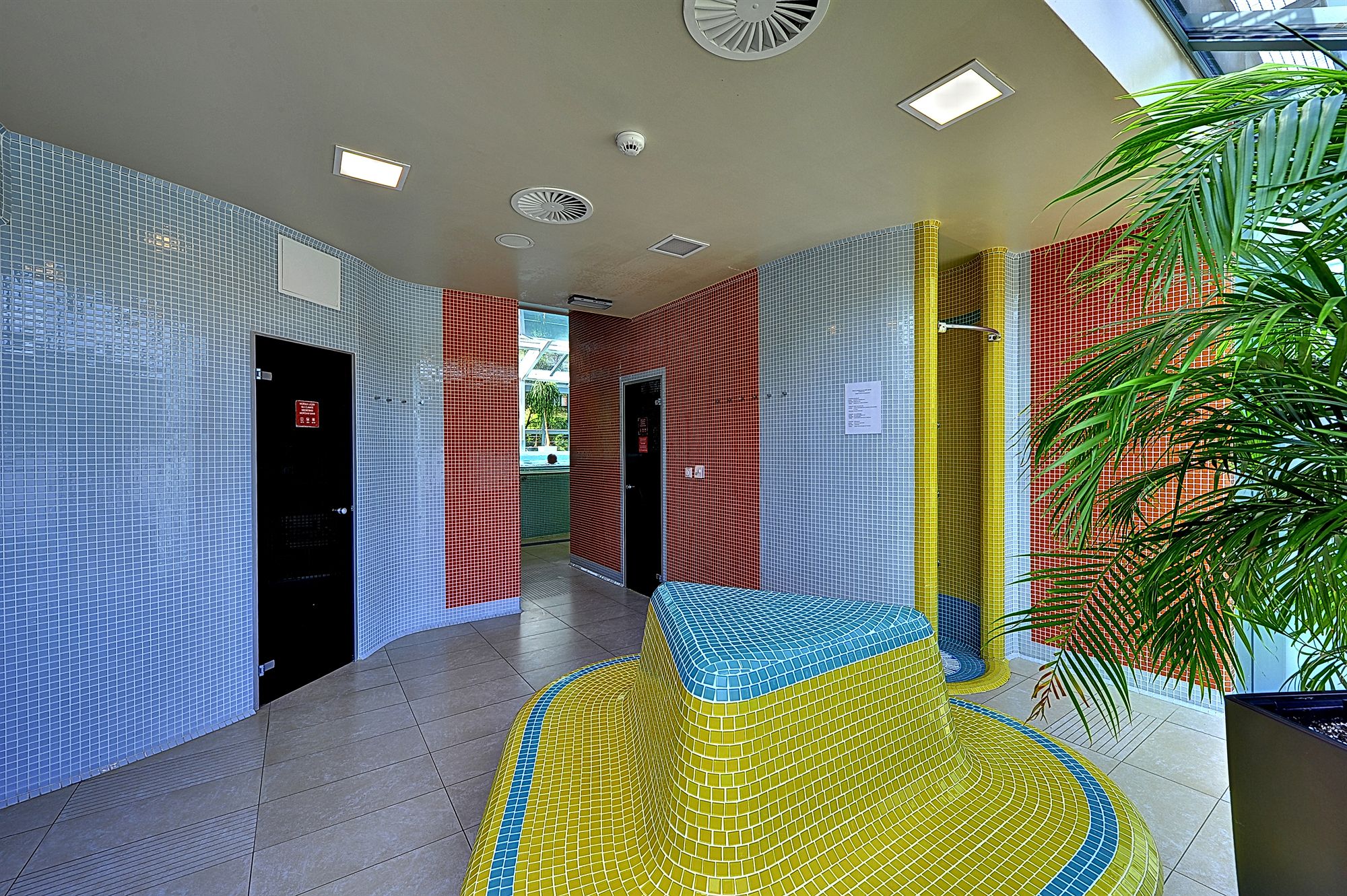 Фото St. Joseph Royal Regent