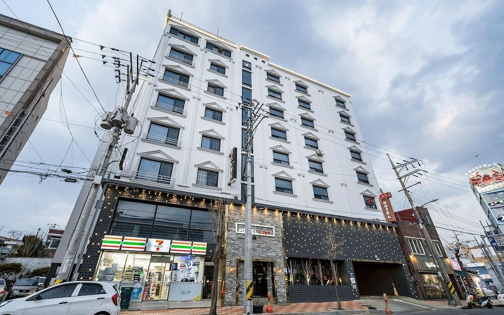 Фото Sokcho Ritz Hotel