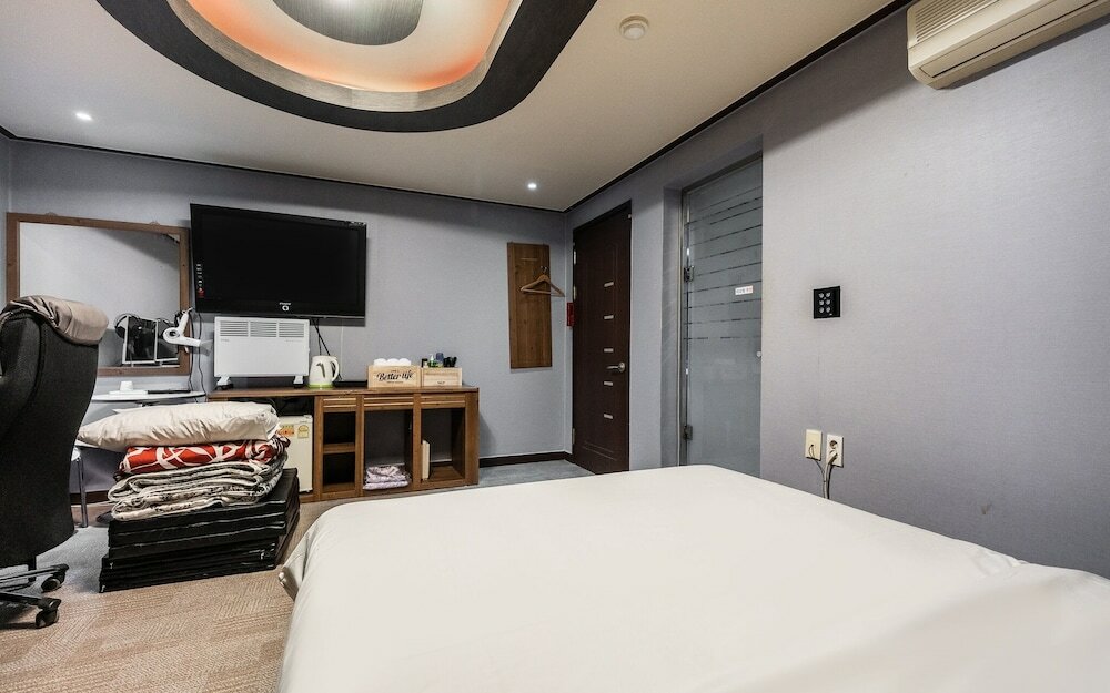 Фото Incheon Black Hole