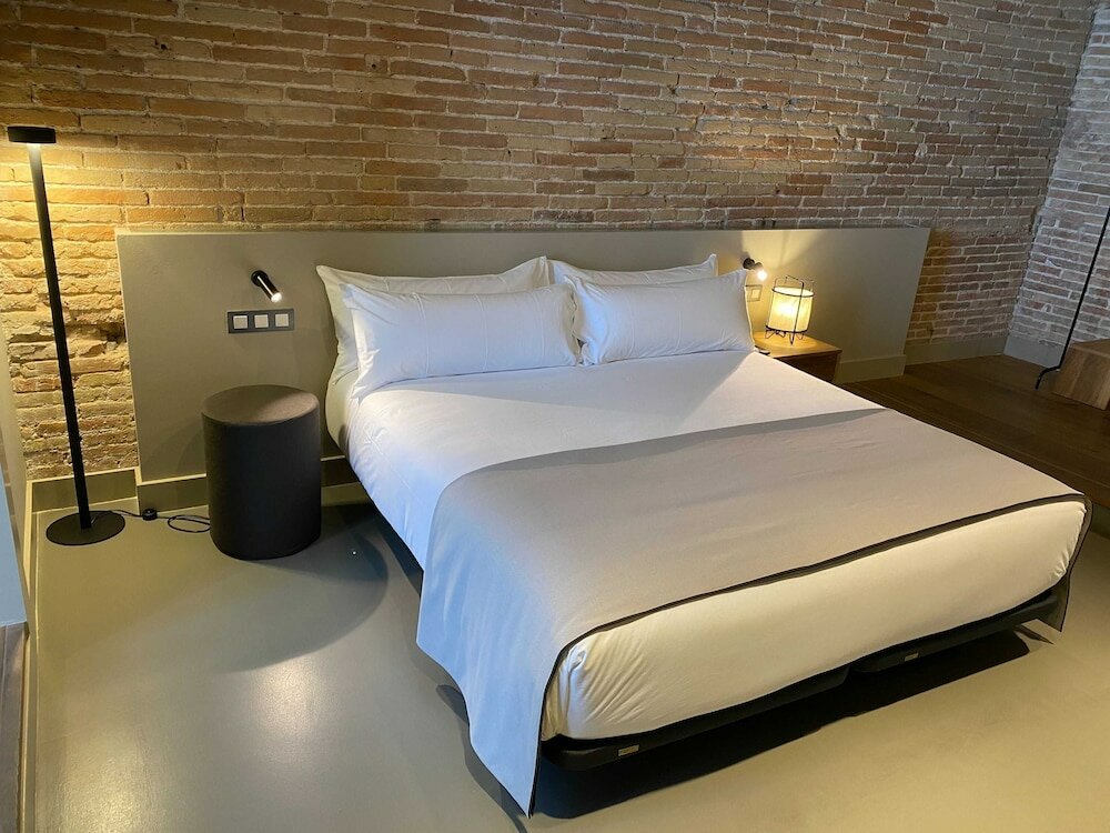 Фото Uma Suites Pau Claris