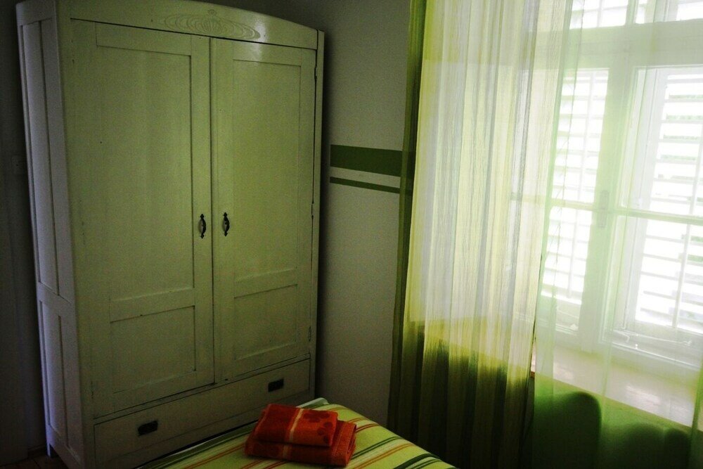 Фото Just by the Sea Apartments