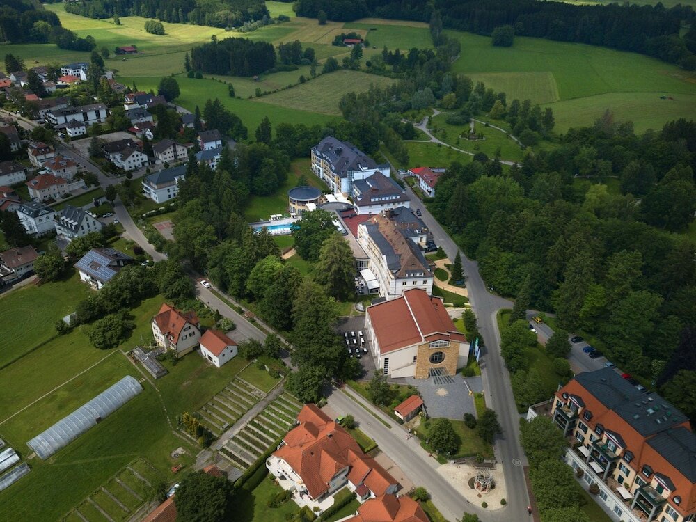 Фото Steigenberger Hotel Der Sonnenhof