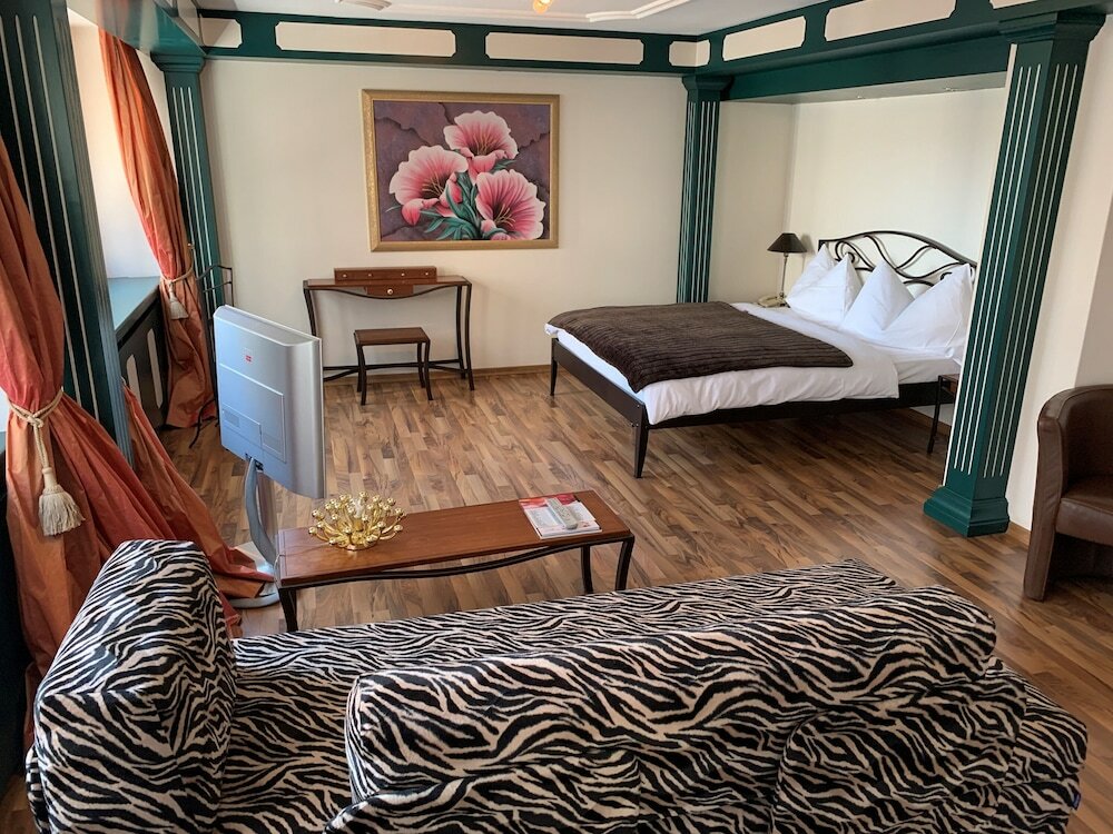 Фото Hotel Luzernerhof