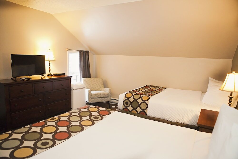 Фото Super 8 by Wyndham Cochrane