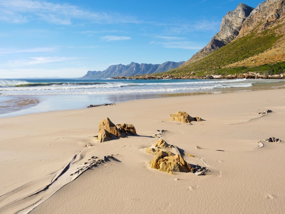 Фото First Group Riviera Suites