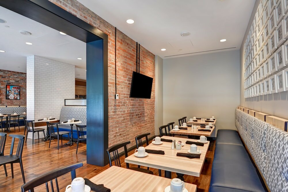 Фото The Cincinnatian Hotel Curio Collection by Hilton