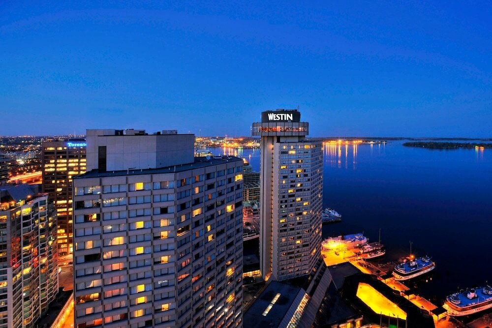 Фото The Westin Harbour Castle