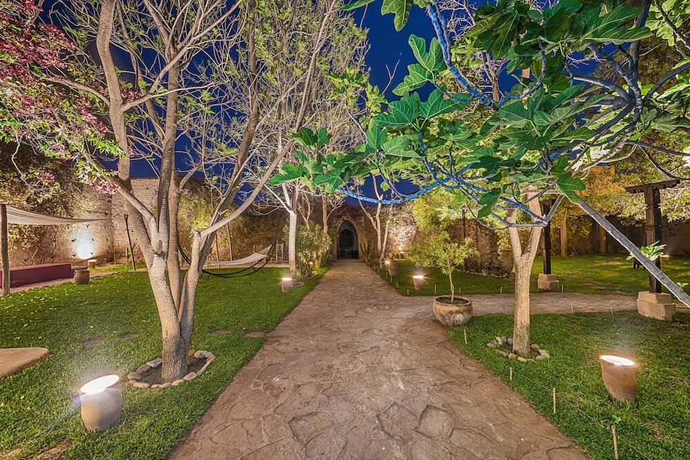 Фото Caravan Serai