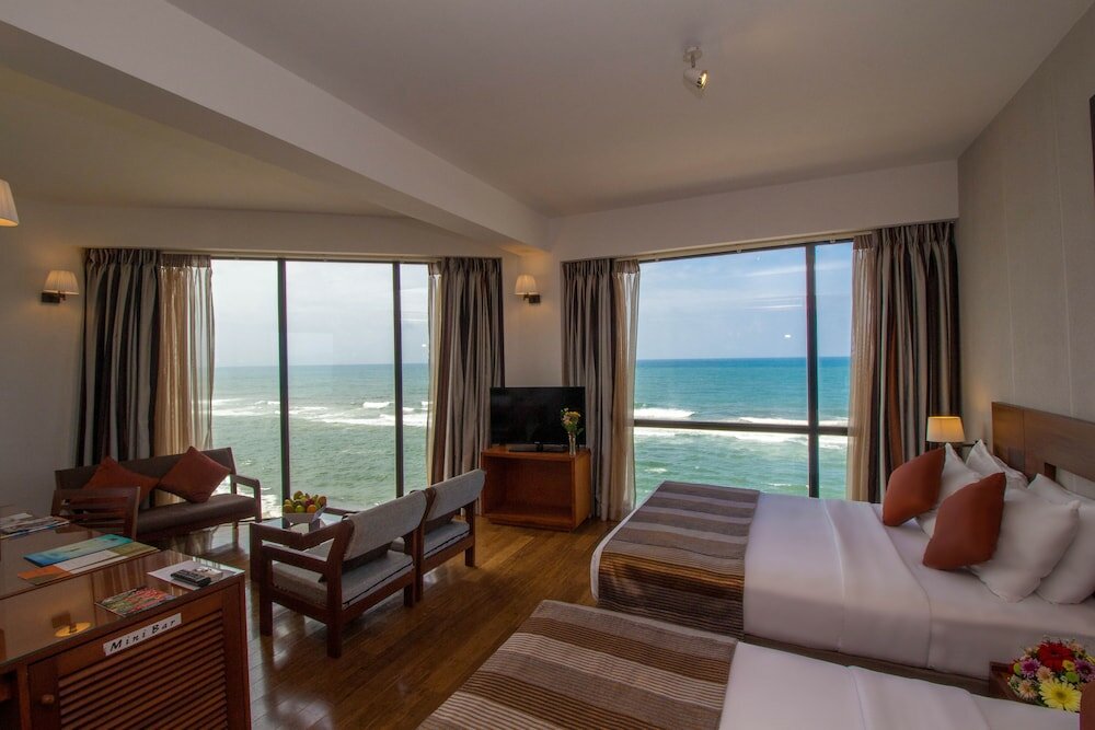 Фото The Ocean Colombo