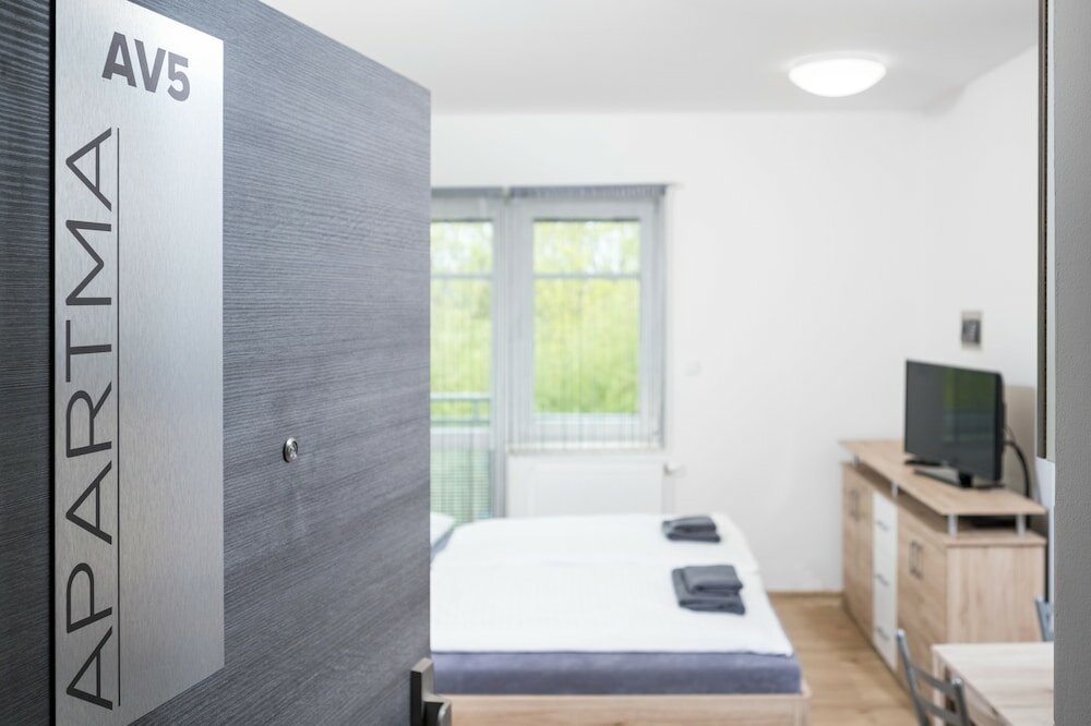 Фото Apartma SunGarden Liberec