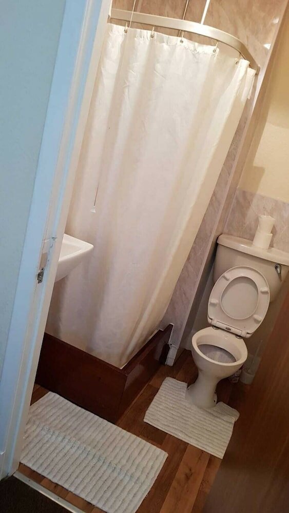 Фото The Waverley Guest House