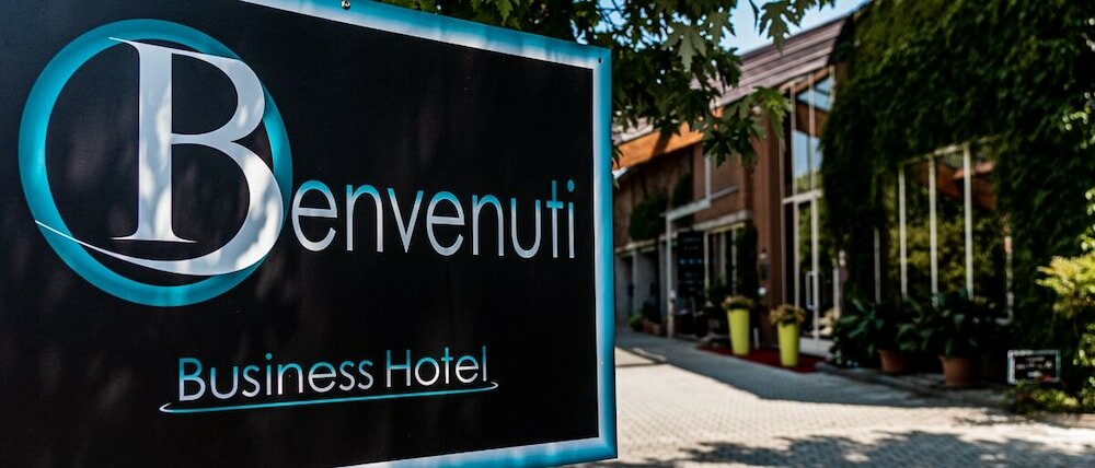 Фото Business Hotel