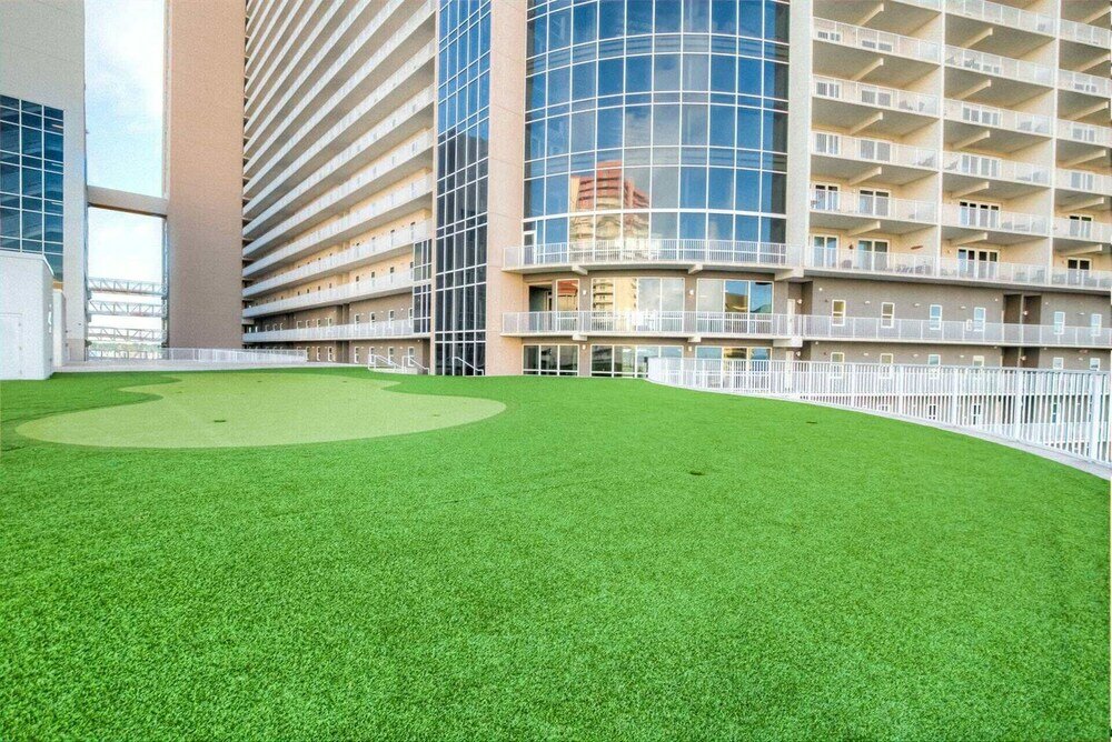 Фото Wharftown Beach and Golf