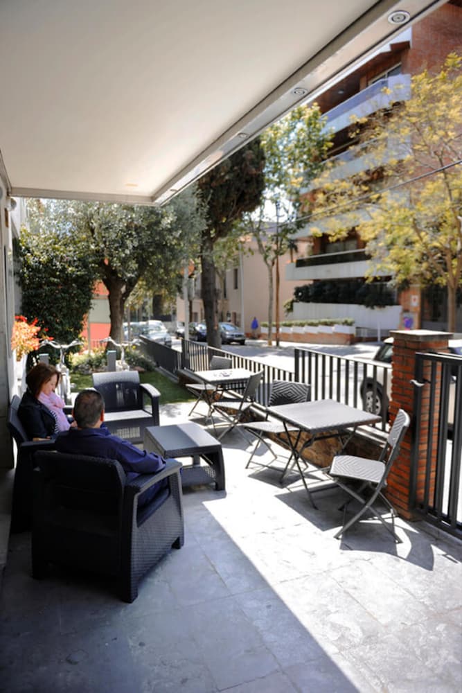 Фото Tres Torres Atiram Hotel