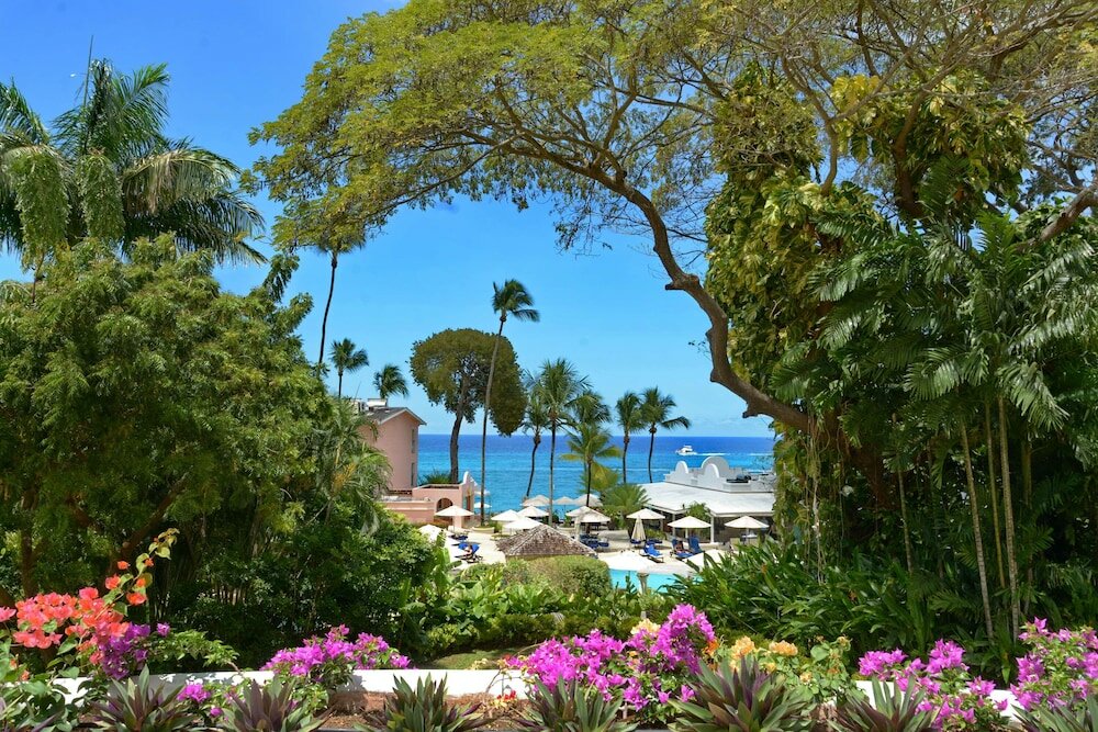 Фото Fairmont Royal Pavilion