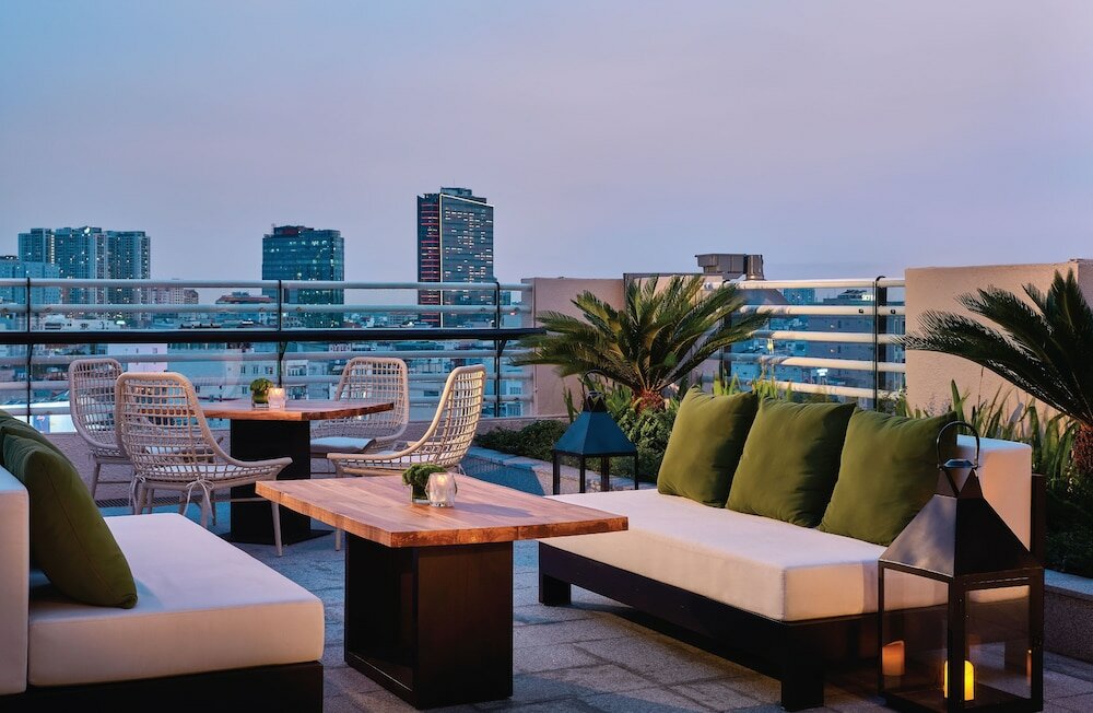 Фото New World Saigon Hotel