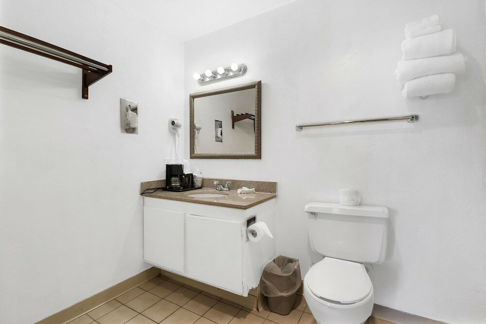 Фото Heritage Inn Express Roseville