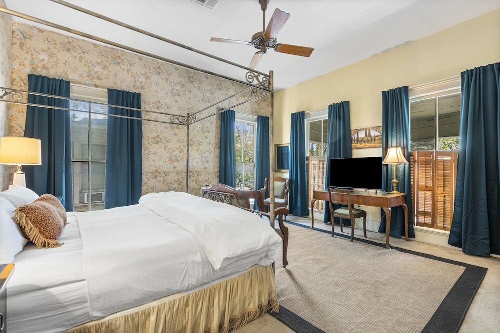 Фото The Crystal River Inn