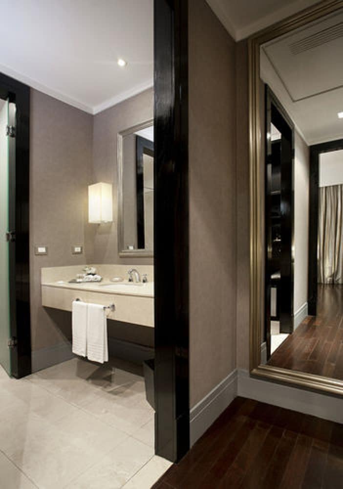 Фото Savoy Hotel