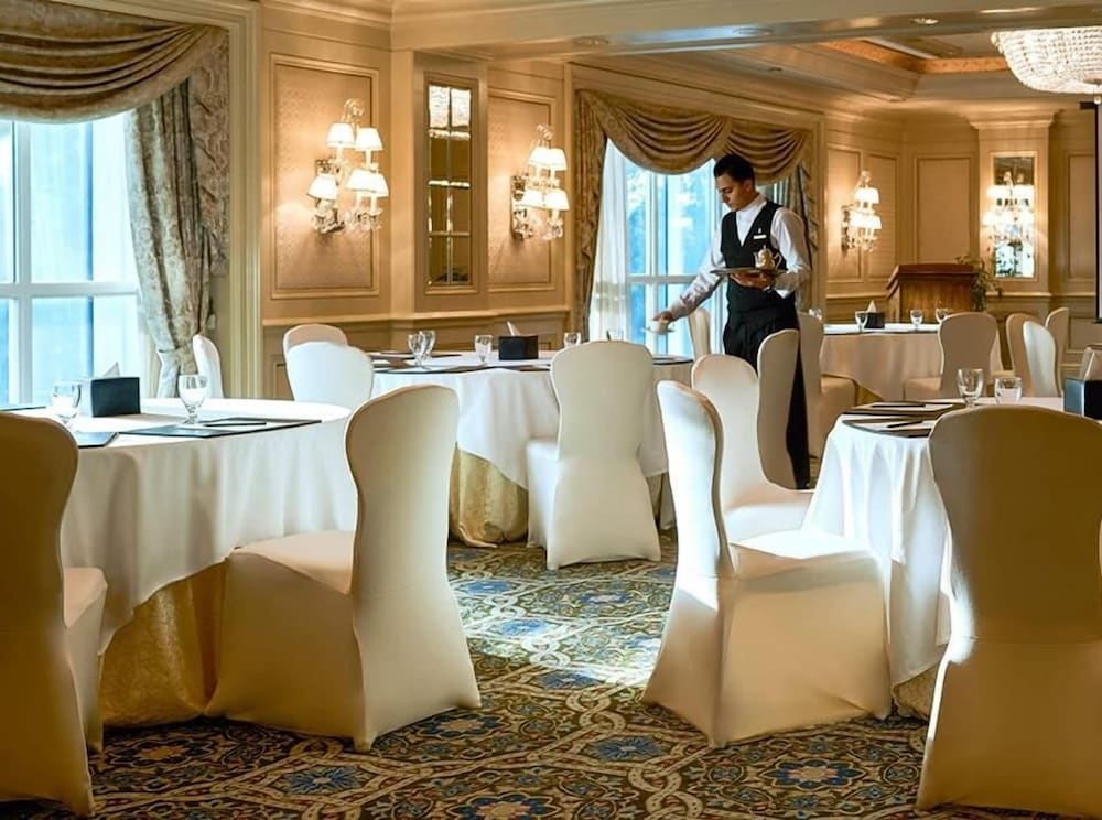 Фото Four Seasons Hotel Cairo At The First Residence