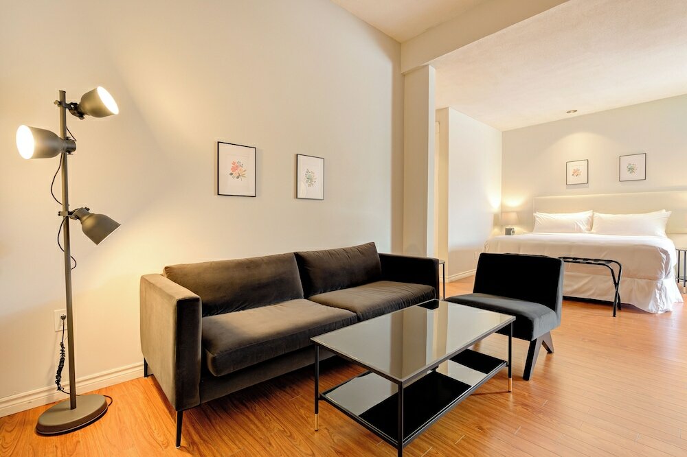 Фото The Windsor Hotel by Hoco Hotels