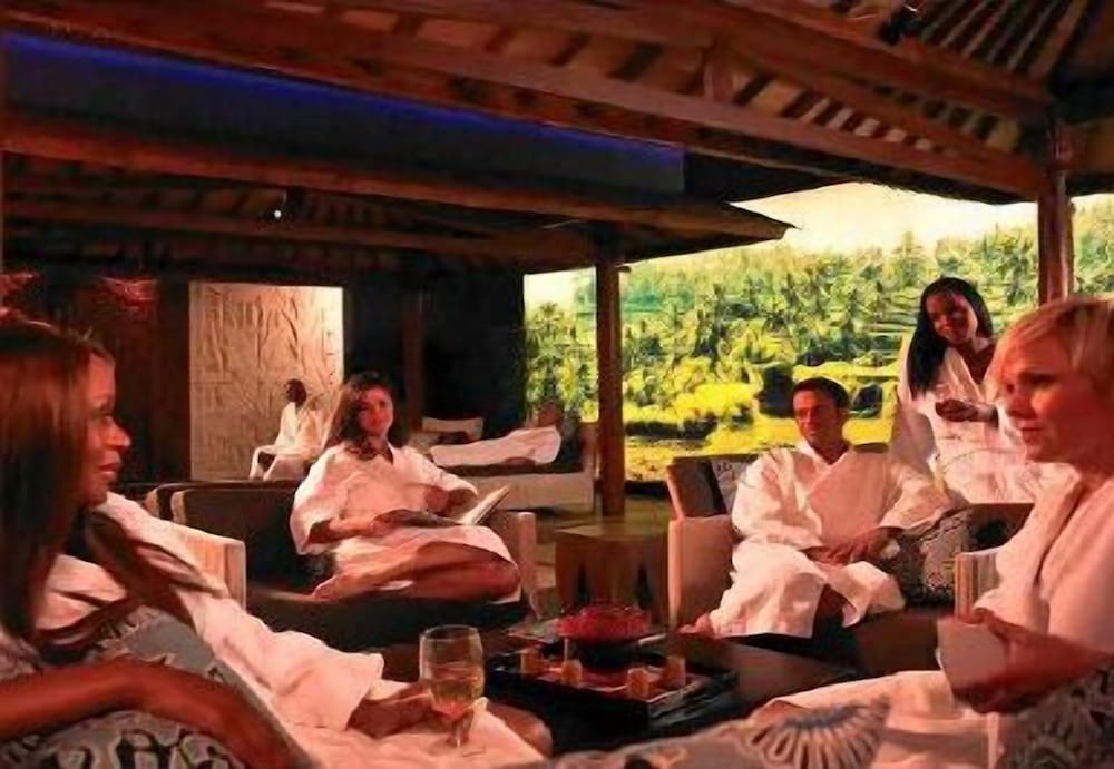 Фото Bally's Dover Casino Resort