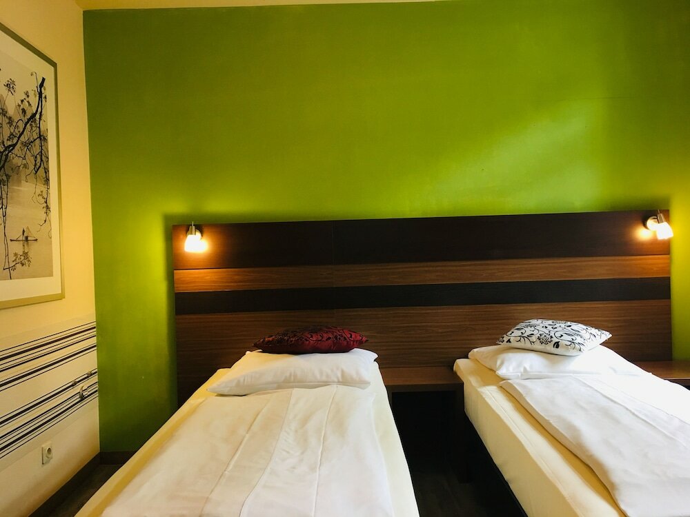 Фото Hotel Alt Düsseldorf