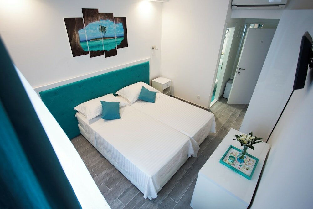 Фото Luxury Garden Rooms