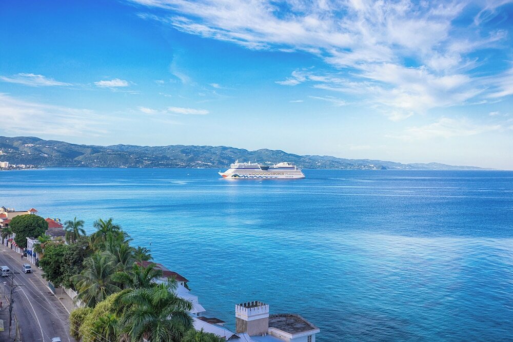 Фото Montego Bay Club