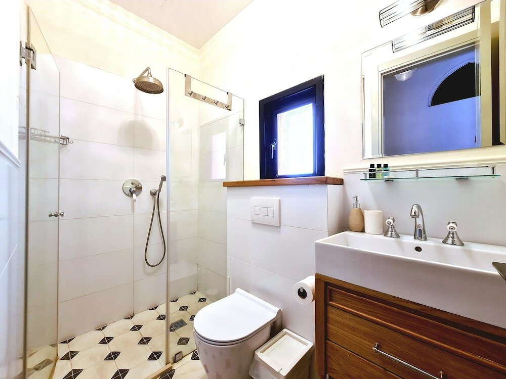 Фото Kubler's House- by Beach Apartments Tlv