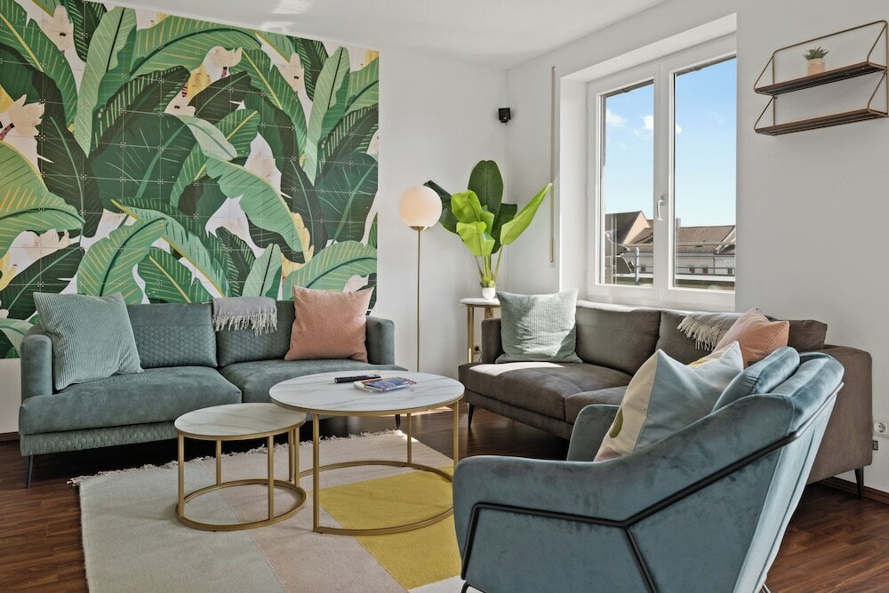 Фото Bright Augsburg Bismarckviertel