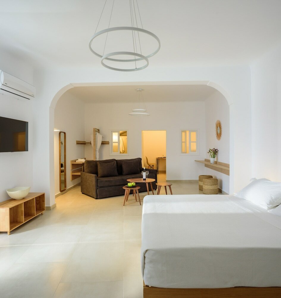 Фото Elia Family Suites