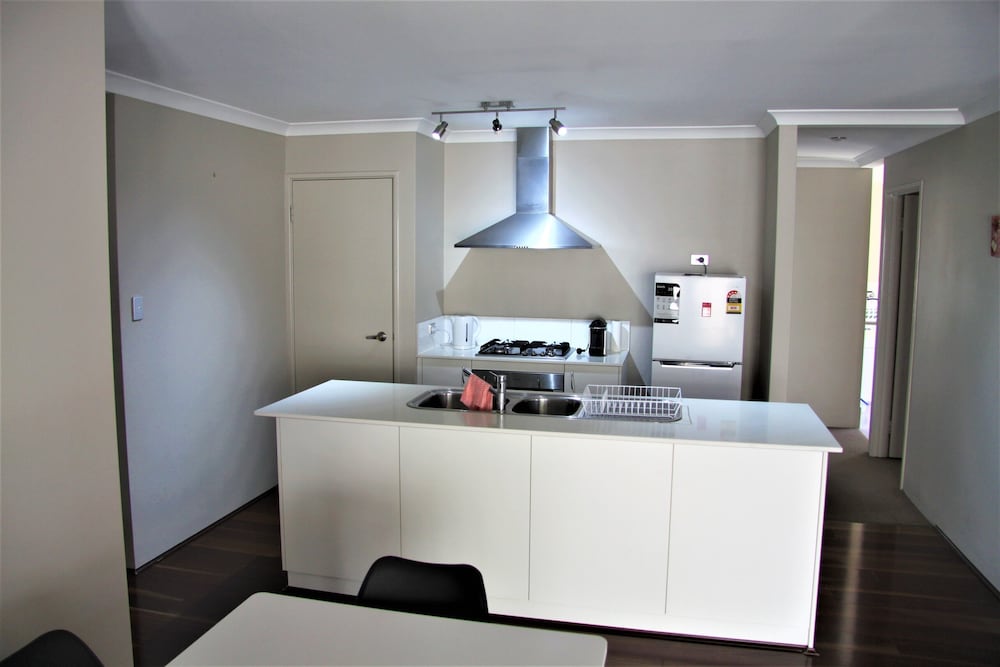 Фото Quinn's Beach Family Accommodation