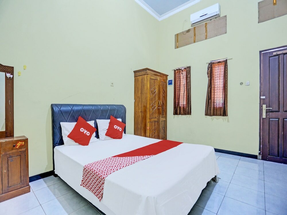 Фото Oyo 92387 Ratu Homestay Syariah