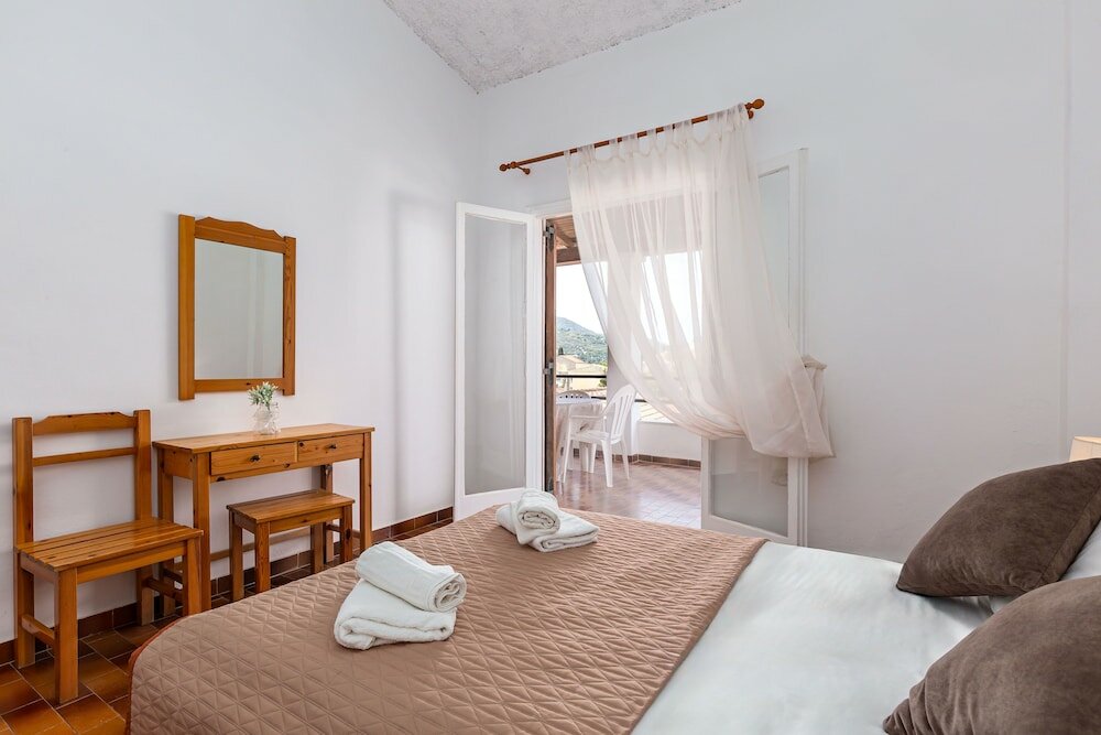 Фото Dany Apartments by Estia