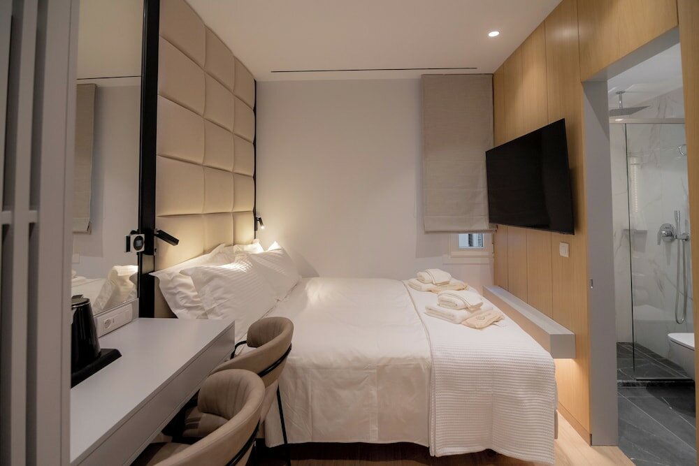 Фото Contessa Bianca Luxury Suites