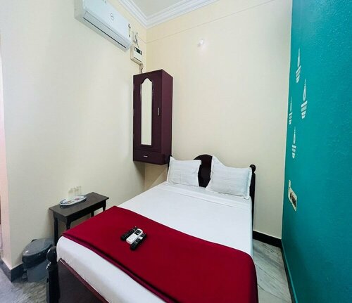 Гостиница Sathyam Residency