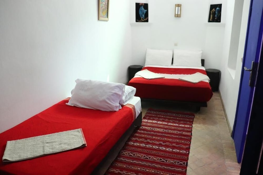 Фото Hotel Riad Dar El Qdima