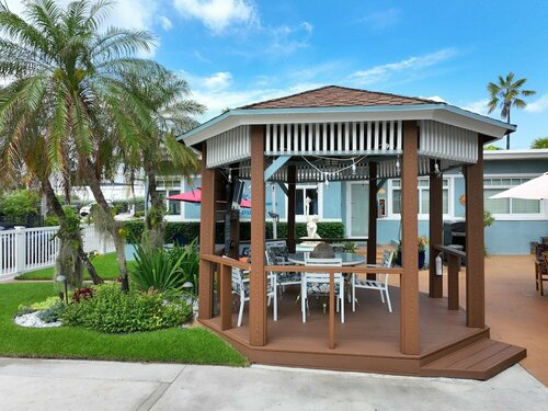 Гостиница Tropic Isle Boutique Hotel в Голливуде